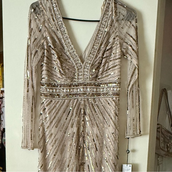 Adrianna Papell Gold Sequin Long Sleeve Dress